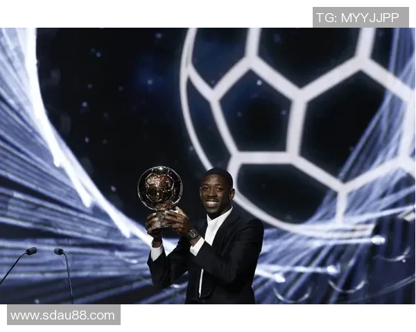 登贝莱的崛起之路:从天赋少年到世界级足球明星的蜕变历程 登贝莱的崛起之路:从天赋少年到世界级足球明星的蜕变历程