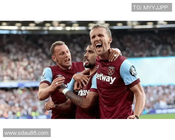 西方联主场迎战珀斯光荣期待精彩对决与球队荣耀之争