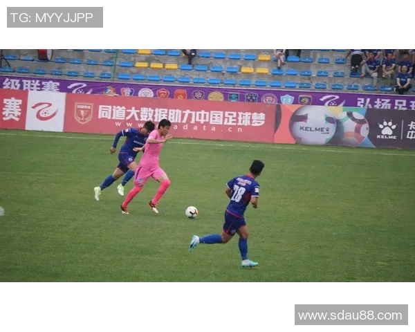 吉林百嘉与山东鲁能激战正酣谁能在赛场上笑到最后