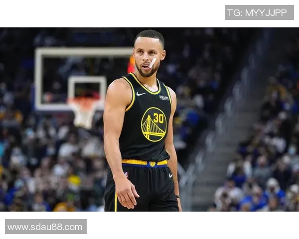 勇士再度夺得总冠军，库里蝉联总决赛MVP：新时代篮球传奇的缔造