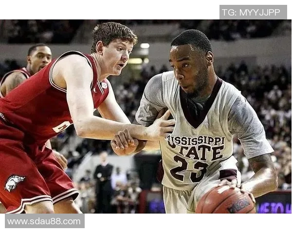 摩尔特里：探索这位传奇人物的历史与影响力之旅