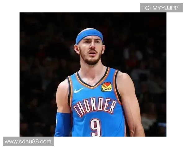 亚历克斯卡鲁索的篮球之路与个人魅力的完美结合 亚历克斯卡鲁索的篮球之路与个人魅力的完美结合