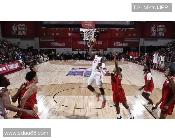 公牛队与猛龙队精彩对决全场回顾与精彩瞬间集锦