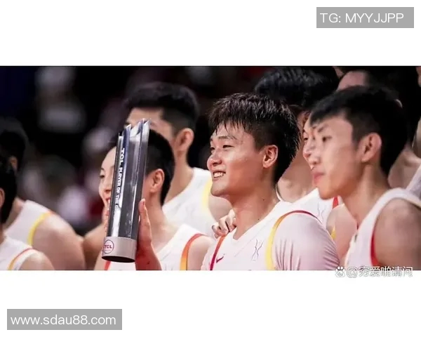 中国男篮勇夺冠军决赛精彩回顾与伊朗队的激烈对抗分析 中国男篮勇夺冠军决赛精彩回顾与伊朗队的激烈对抗分析