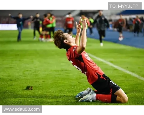 鲁能主场迎战亚泰以2比0完胜精彩比赛视频回顾与分析